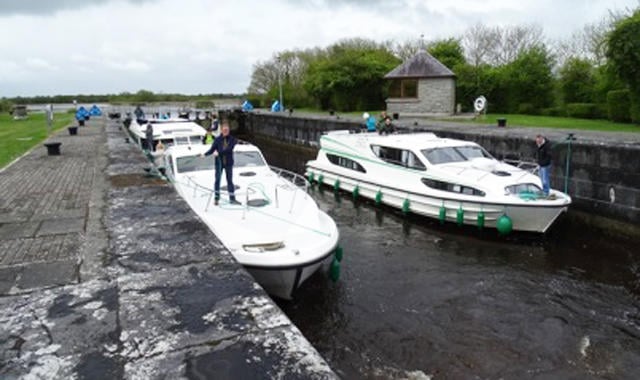 Le Boat Irland portumna Meelick Lock